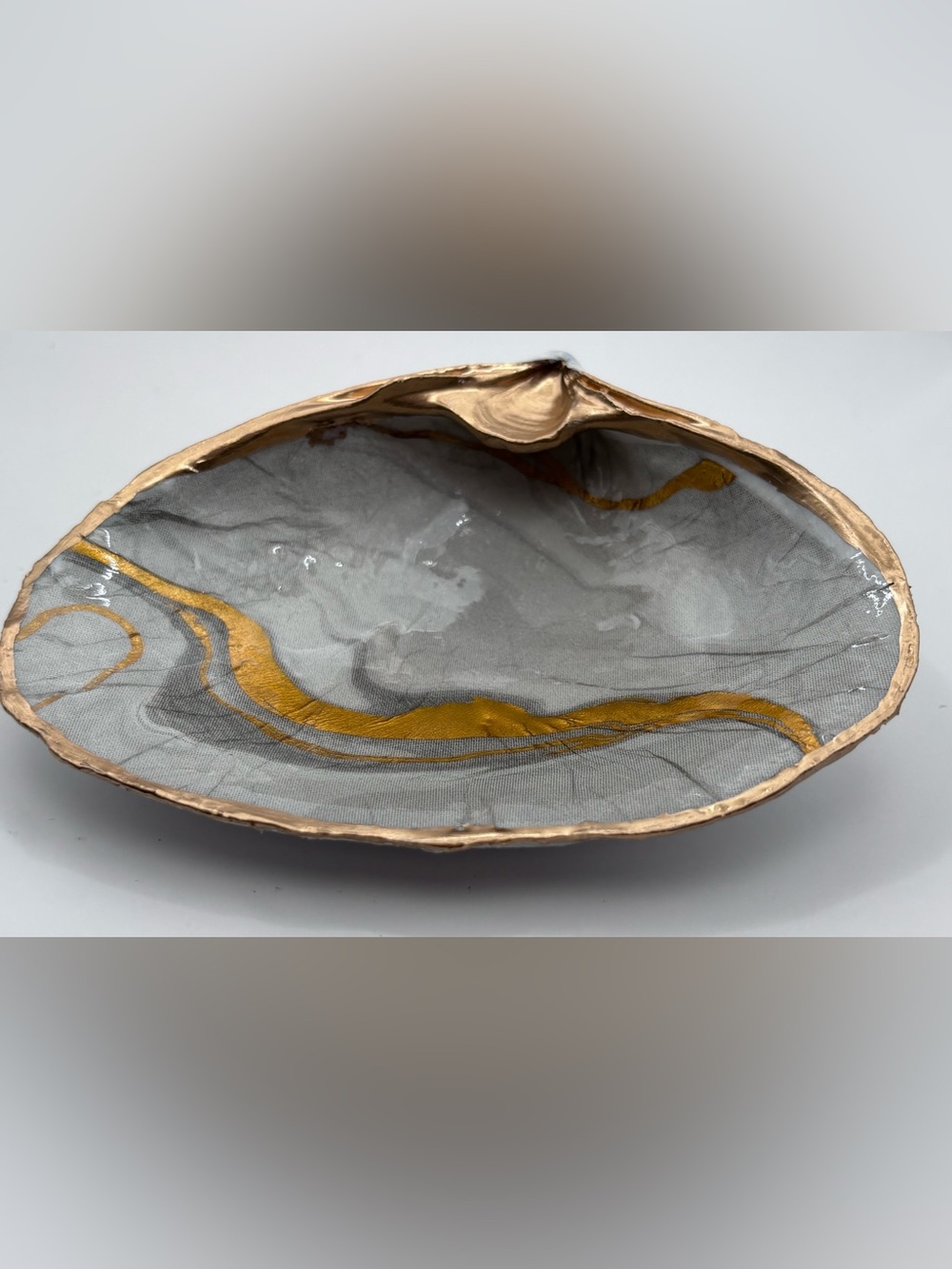 Gold-Accent Gray Decorative Home Accent Shell Trinket Dish - Picture 2 of 4